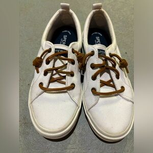 Sperry topsider